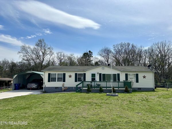 112 Kerri Drive, Strawberry Plains, TN 37871