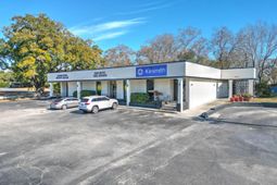 5418-5422 Rivers Avenue  photo 4