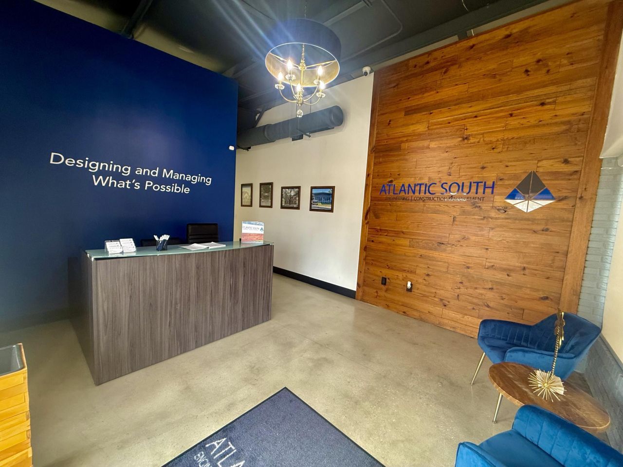 1939 Remount Road  Photo 4