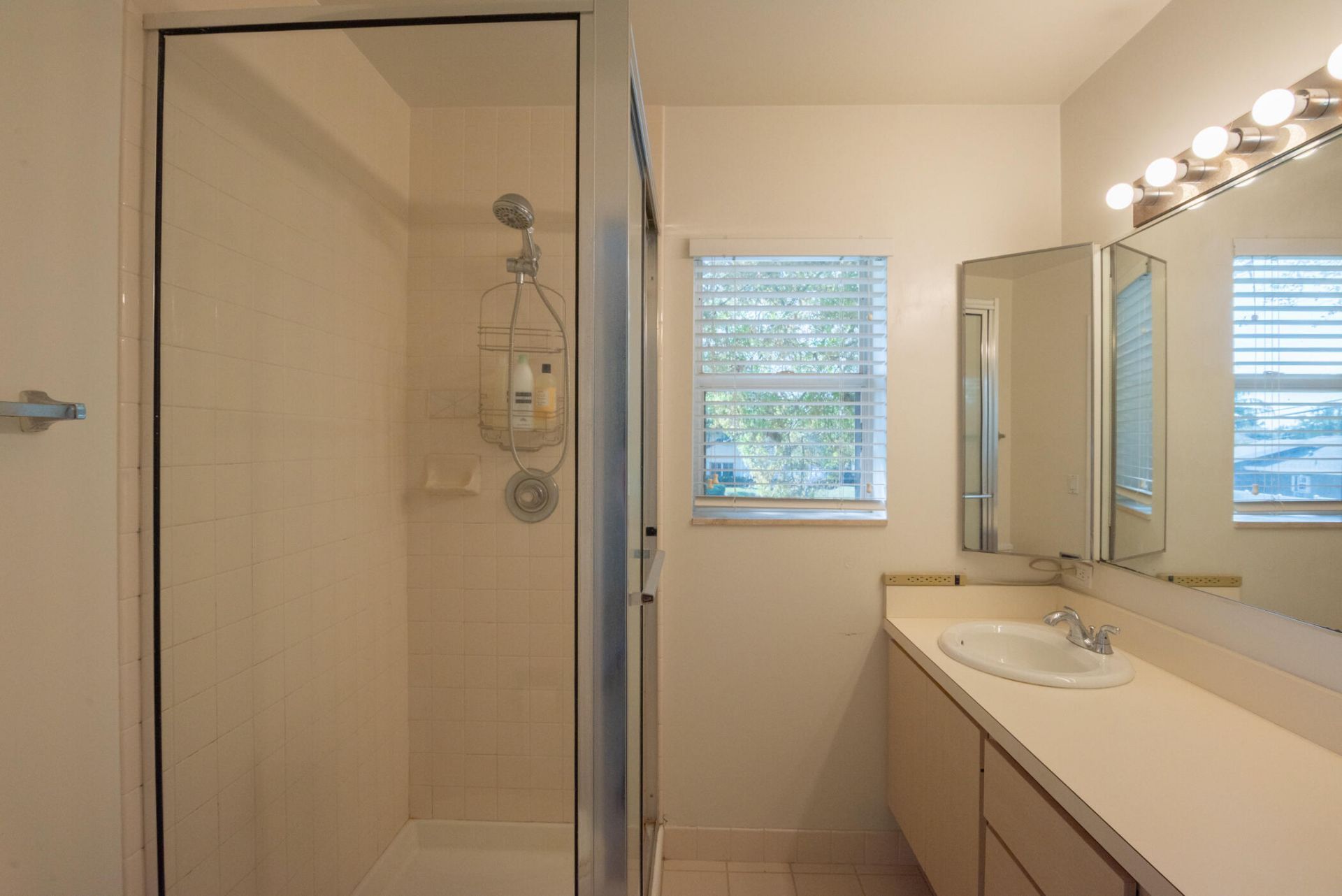 8146 Bridgewater Court, Unit 46d, Lake Clarke Shores, FL 33406 Photo