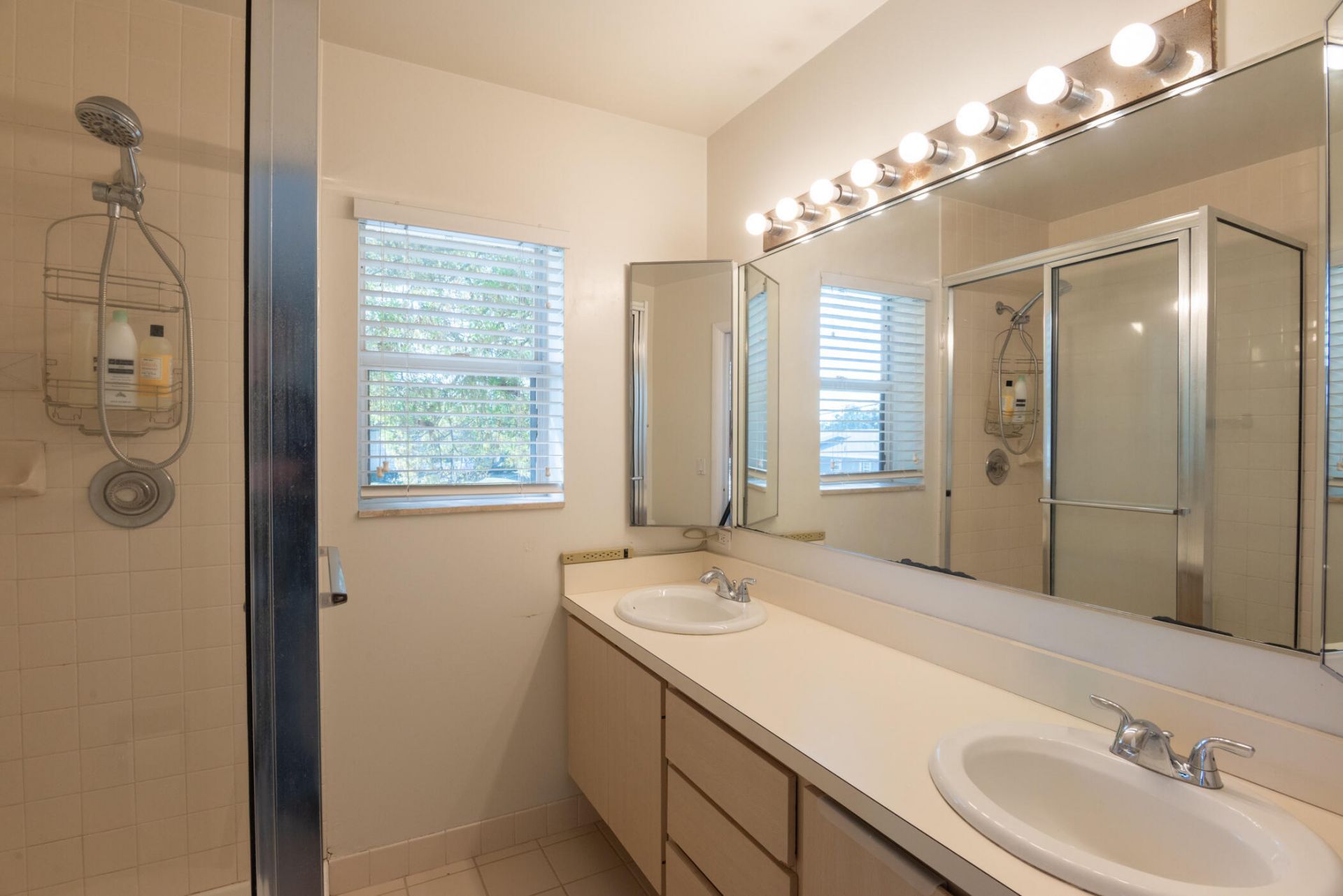 8146 Bridgewater Court, Unit 46d, Lake Clarke Shores, FL 33406 Photo