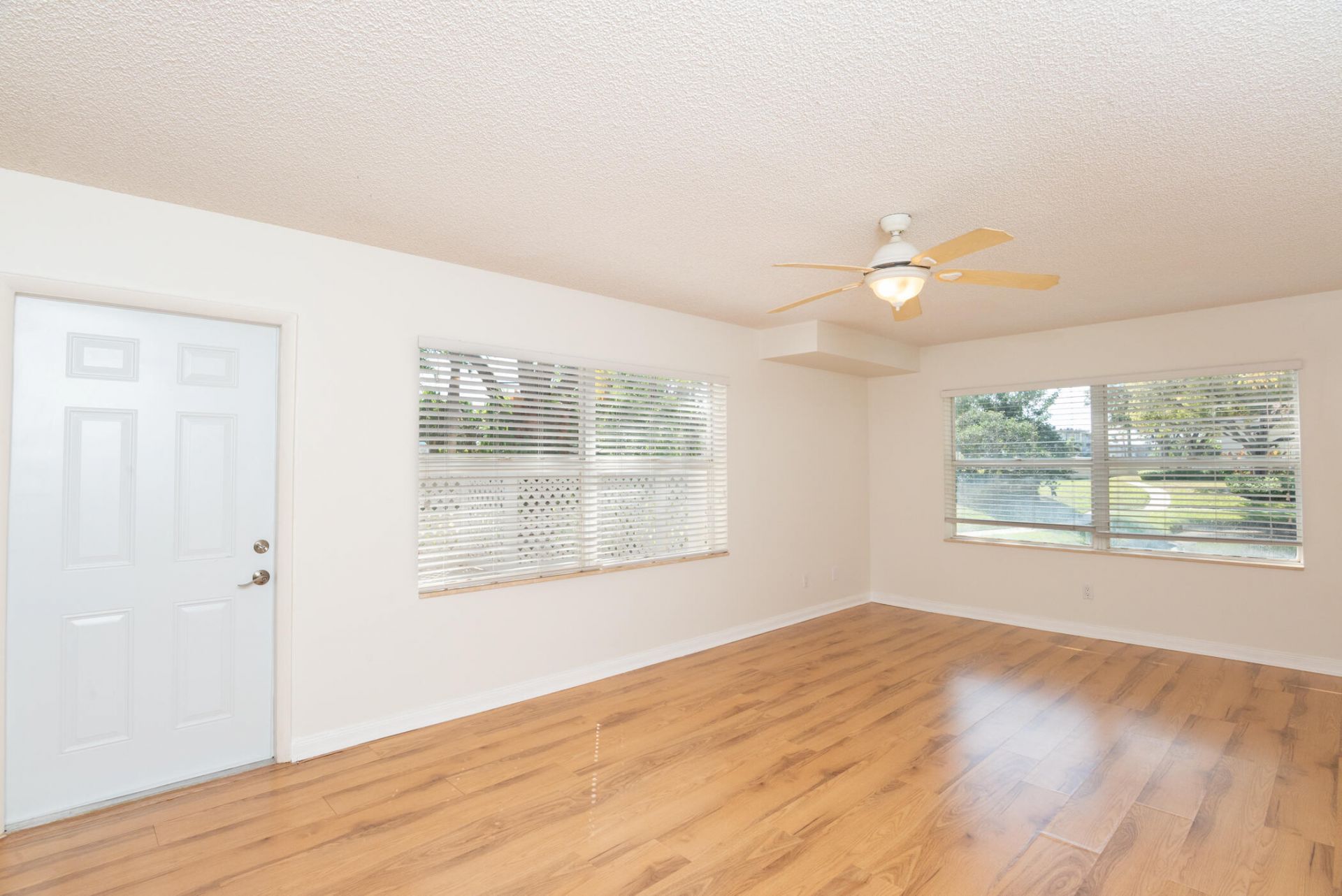 8146 Bridgewater Court, Unit 46d, Lake Clarke Shores, FL 33406 Photo