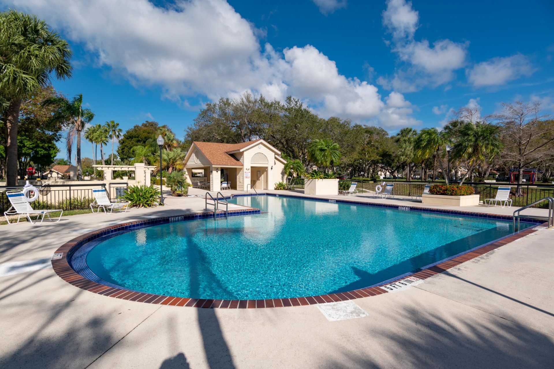 8146 Bridgewater Court, Unit 46d, Lake Clarke Shores, FL 33406 Photo