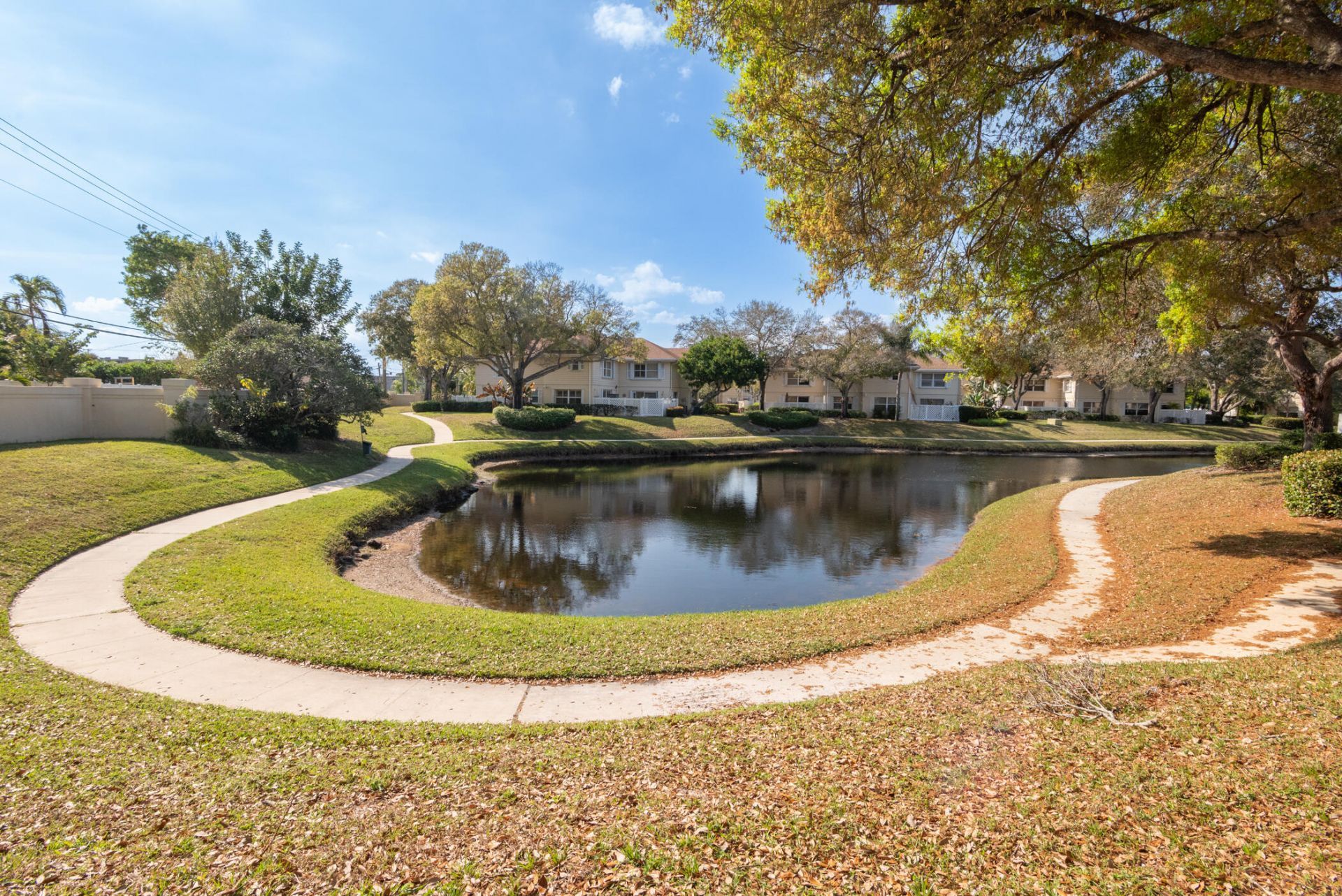 8146 Bridgewater Court, Unit 46d, Lake Clarke Shores, FL 33406 Photo