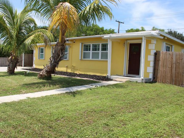 1036 S 14th Street, Lantana, FL 33462