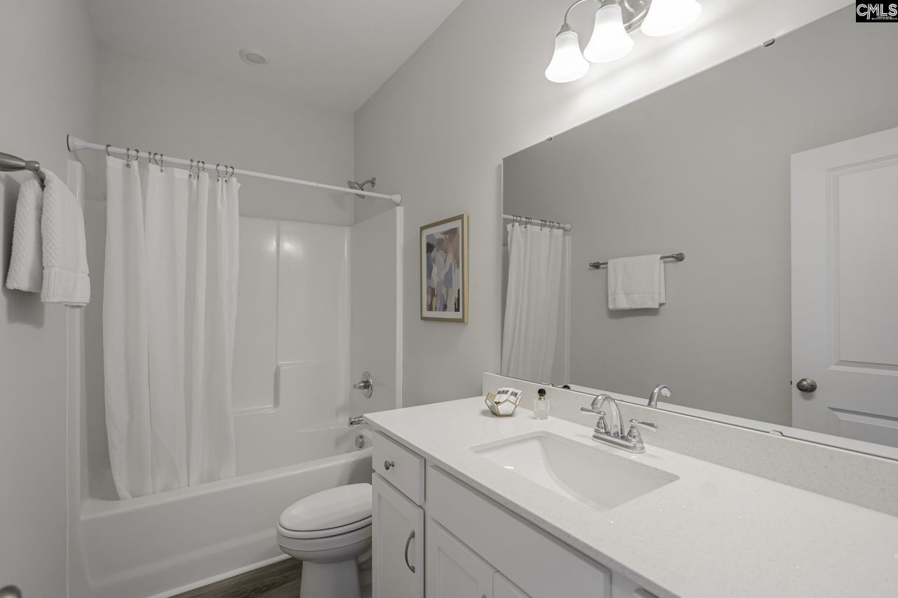 836 Lodgepole Lane  Photo 6