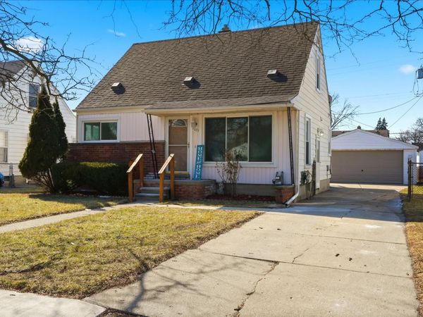 7077 Deering Street, Garden City, MI 48135