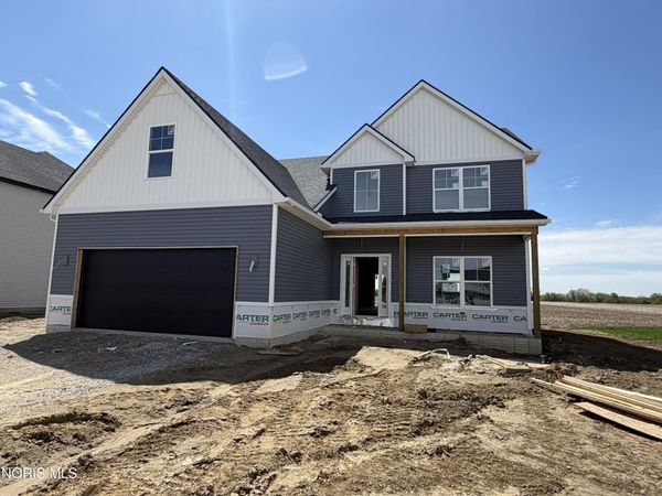 9845 Featherwood Lane, Sylvania, OH 43560