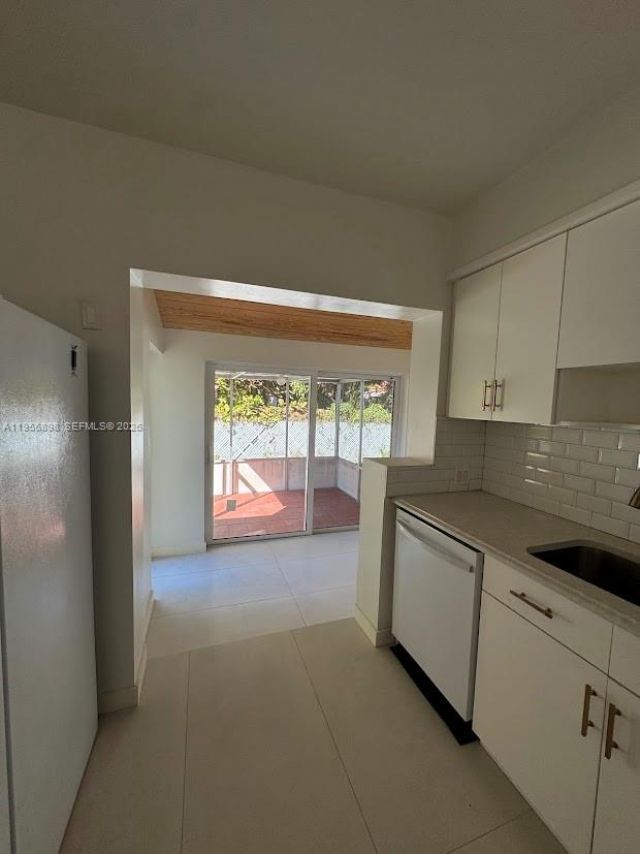 811 NE 70th St, Miami, FL 33138 Photo