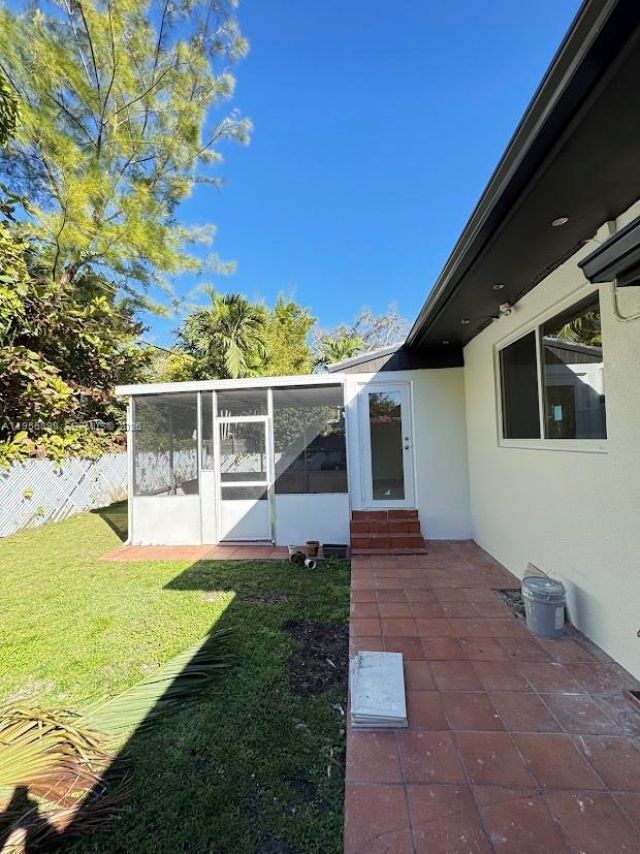 811 NE 70th St, Miami, FL 33138 Photo