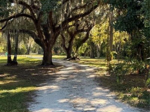 1345 Barrett Road , North Fort Myers, FL 33903