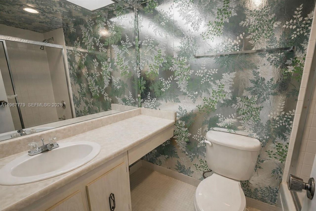 301 174th St, Unit 1917, Sunny Isles Beach, FL 33160 Photo