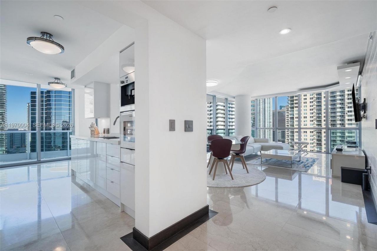 1331 Brickell Bay Dr , Unit 2402, Miami, FL 33131 Photo