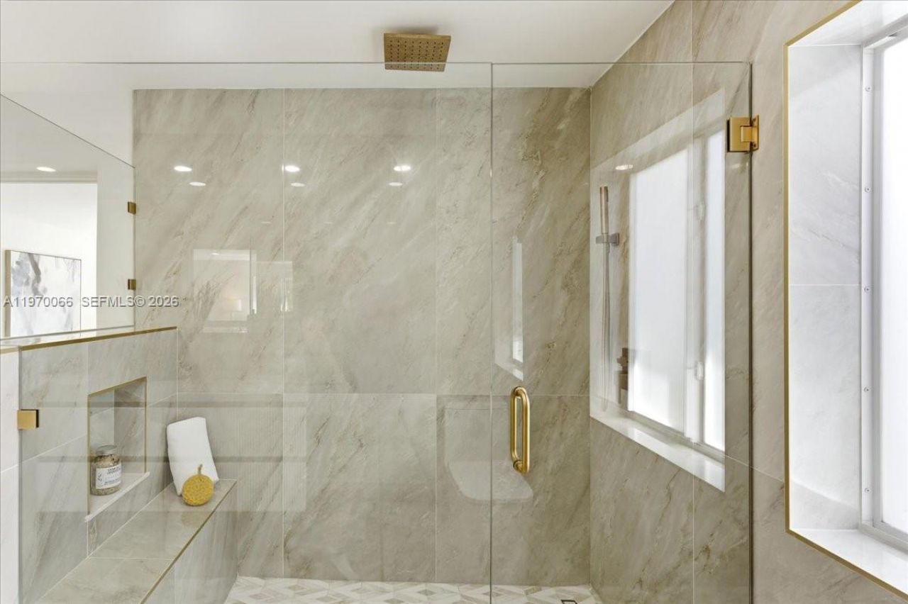 1971 SW 33rd Ave, Miami, FL 33145 Photo