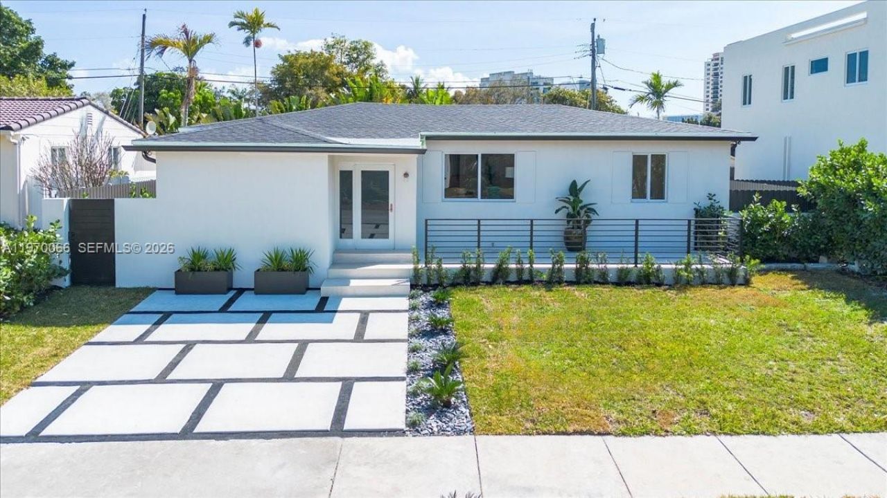 1971 SW 33rd Ave, Miami, FL 33145 Photo