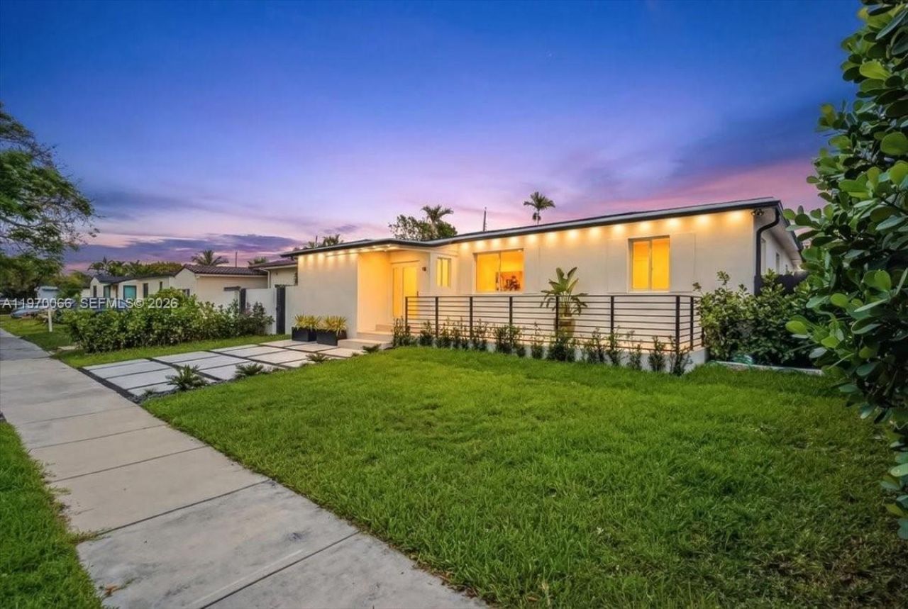 1971 SW 33rd Ave, Miami, FL 33145 Photo