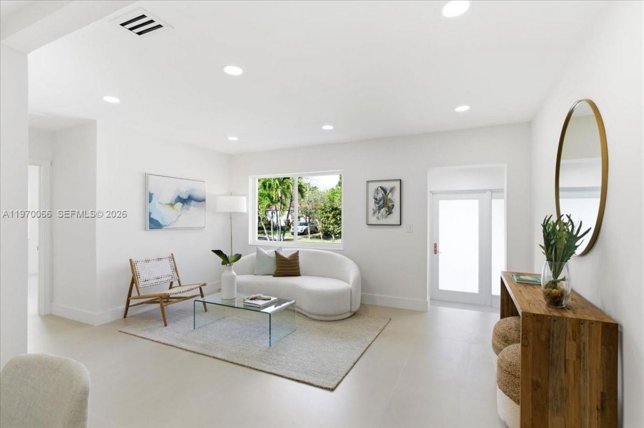 1971 SW 33rd Ave, Miami, FL 33145 Photo