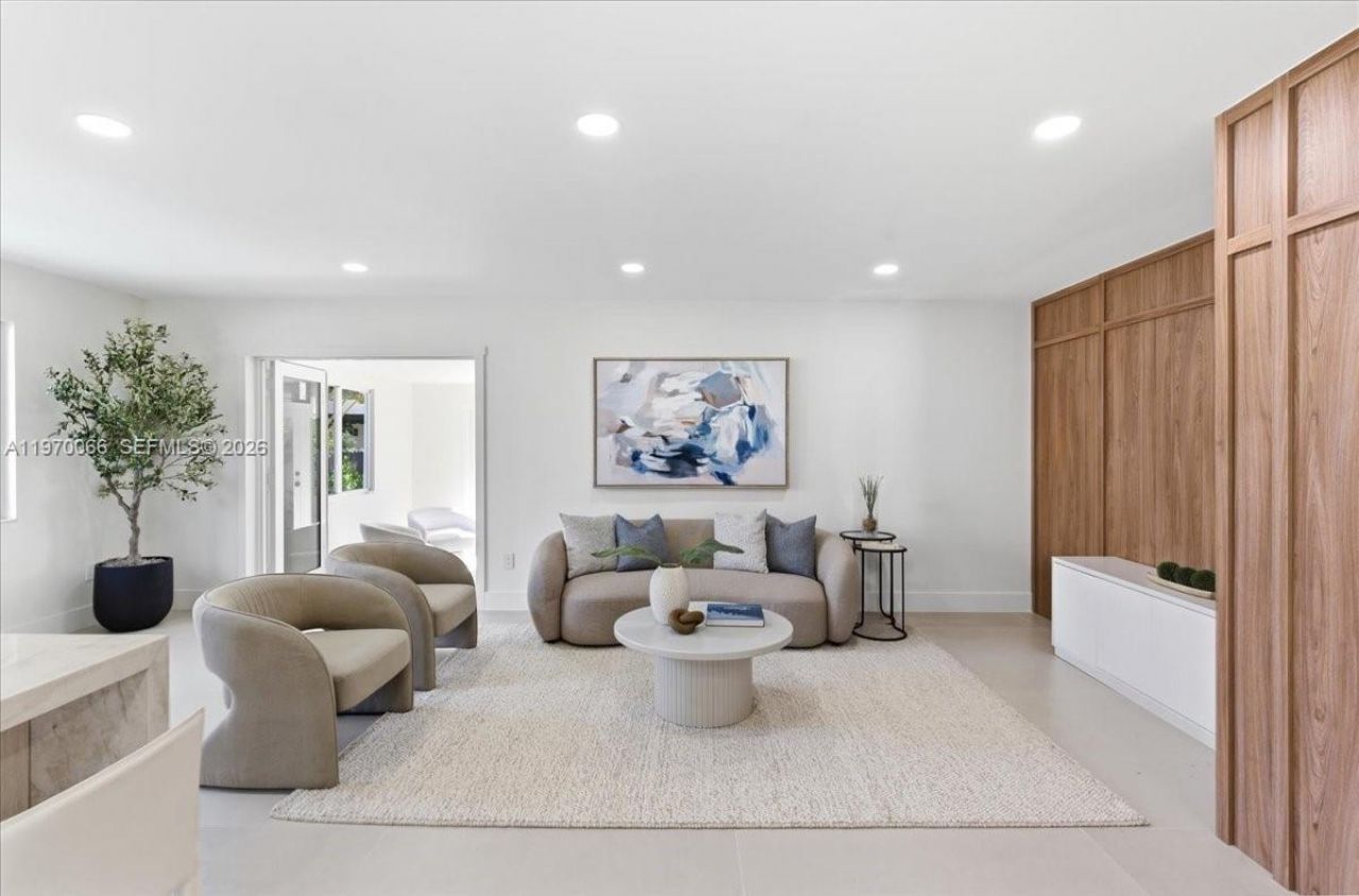 1971 SW 33rd Ave , Miami, FL 33145 Photo