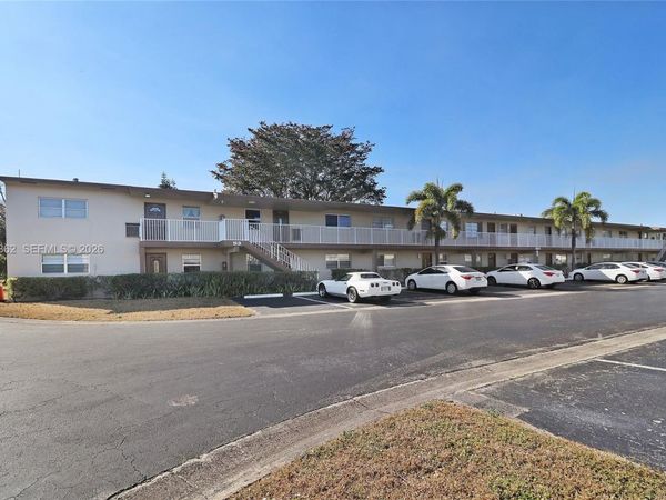 601 NW 78th Ter, Unit 204, Margate, FL 33063