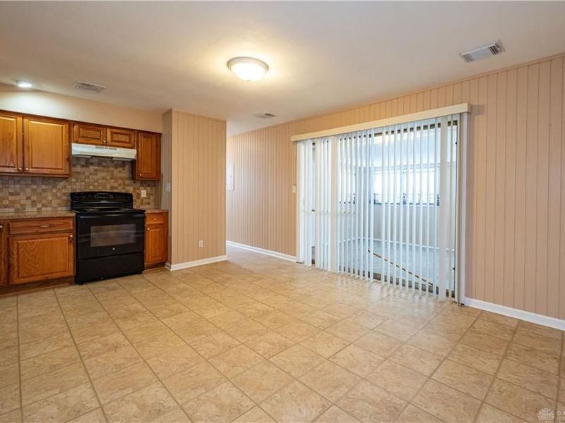 16 Hillgard Street, Dayton, OH 45426 Photo 8