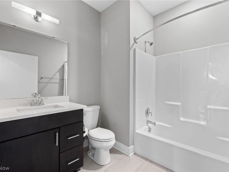 1240 W 70th Street, Cleveland, OH 44102 Photo 26