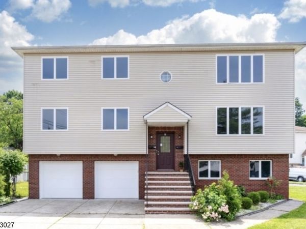 2 Willow Wood Ct, East Rutherford, NJ 07073