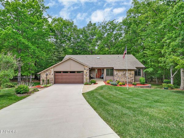 46 Heather Glen Circle, Crossville, TN 38558