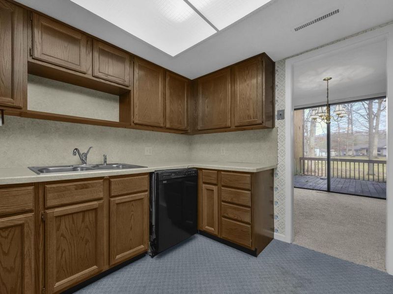 5076 Strawpocket Lane, Unit Unit 12, Westerville, OH 43081 Photo 10