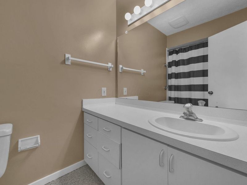 5076 Strawpocket Lane, Unit Unit 12, Westerville, OH 43081 Photo 17