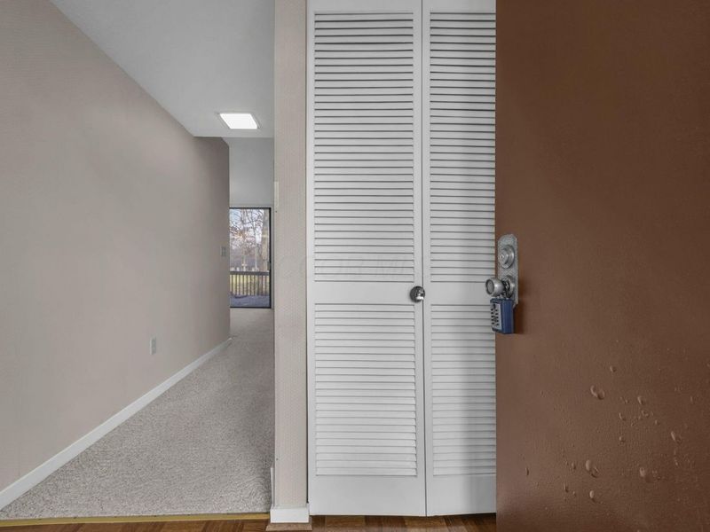 5076 Strawpocket Lane, Unit Unit 12, Westerville, OH 43081 Photo 3