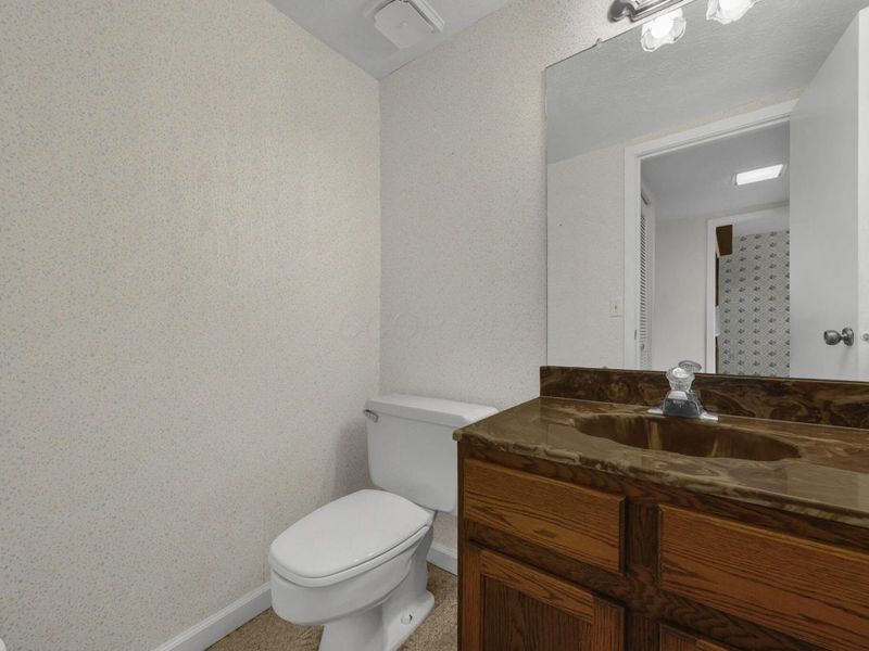 5076 Strawpocket Lane, Unit Unit 12, Westerville, OH 43081 Photo 4