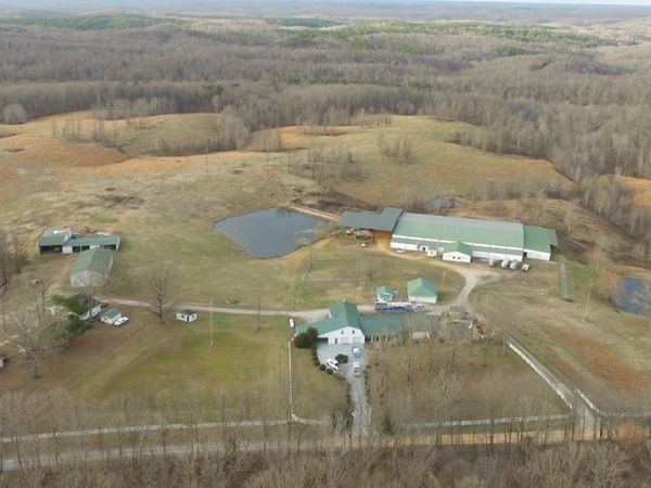 321 Bellview Rd, Waverly, TN 37185