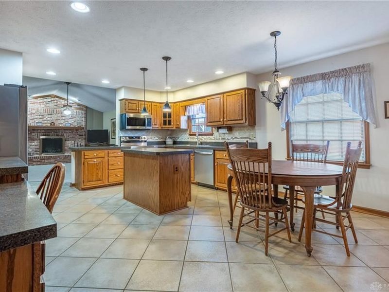 3546 New Burlington Road, Chester Township, OH 45177 Photo 7