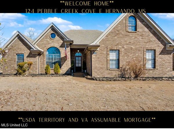 124 E Pebble Creek Cove, Hernando, MS 38632