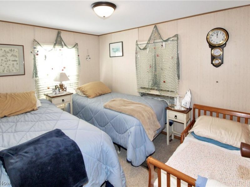 1660 N Compass Avenue, Port Clinton, OH 43452 Photo 5