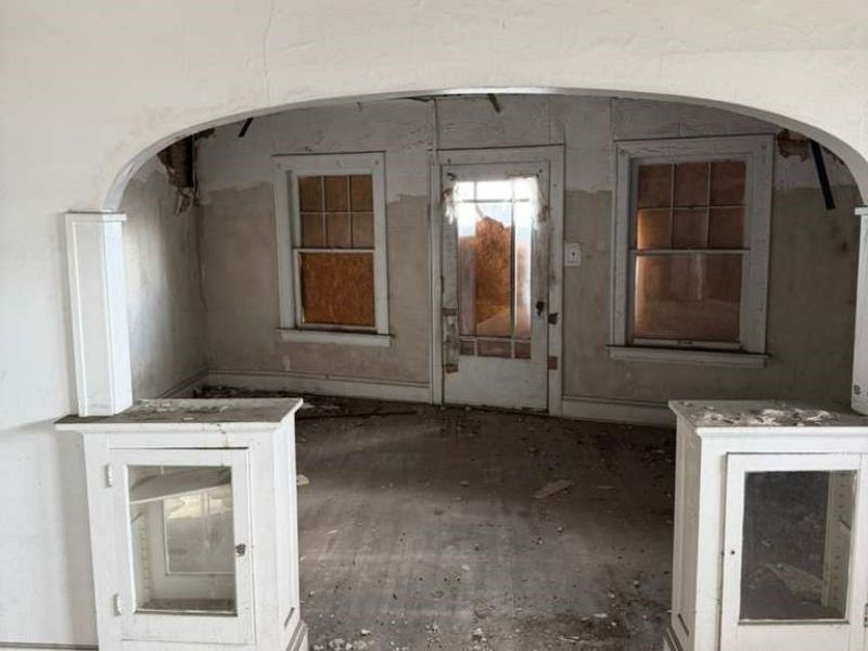 14201 Miles Avenue, Cleveland, OH 44128 Photo 16