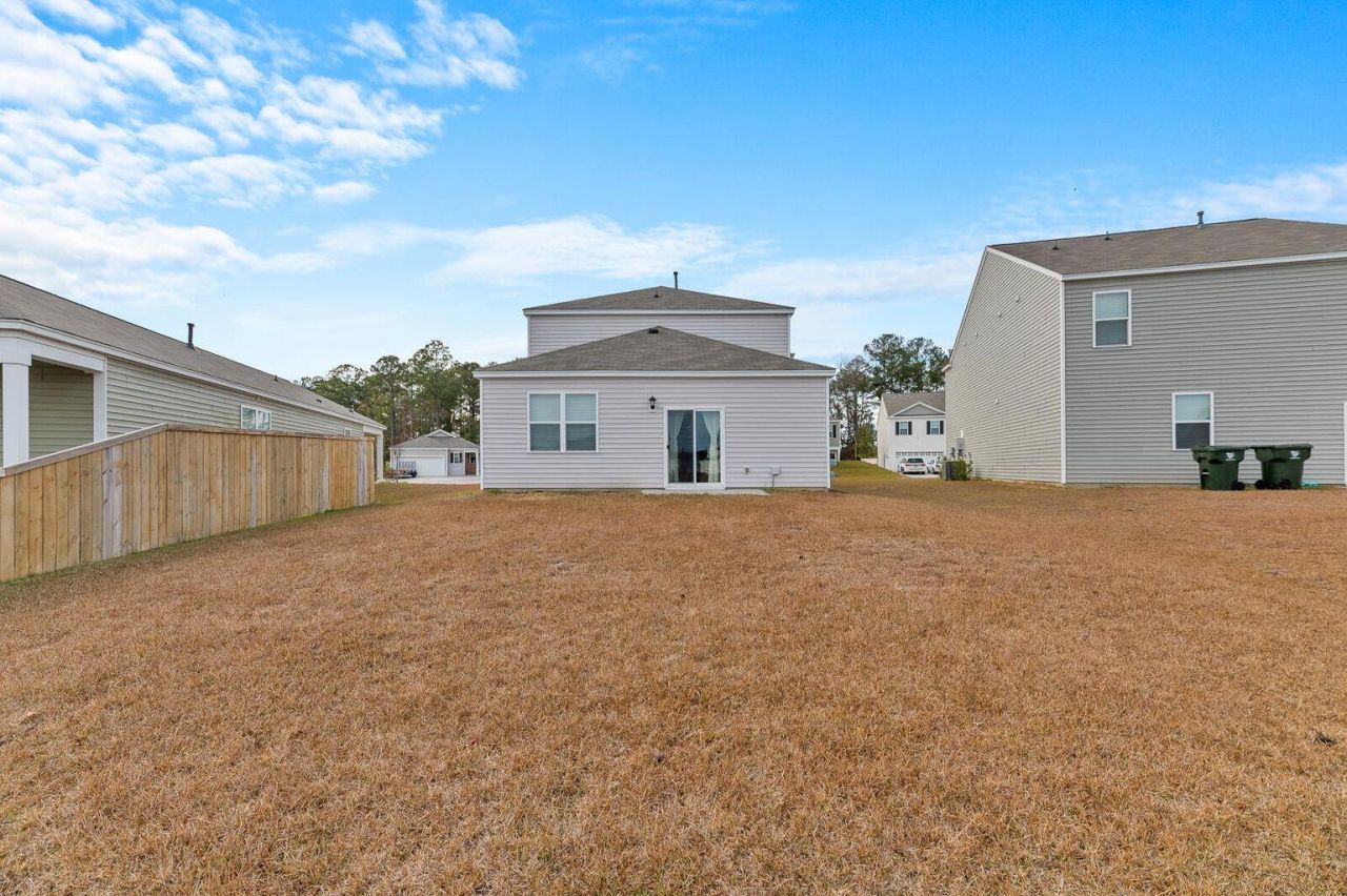 657 Ladywood Drive Photo 14