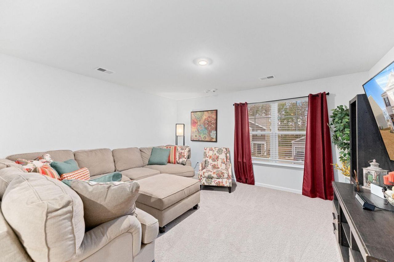 657 Ladywood Drive Photo 8