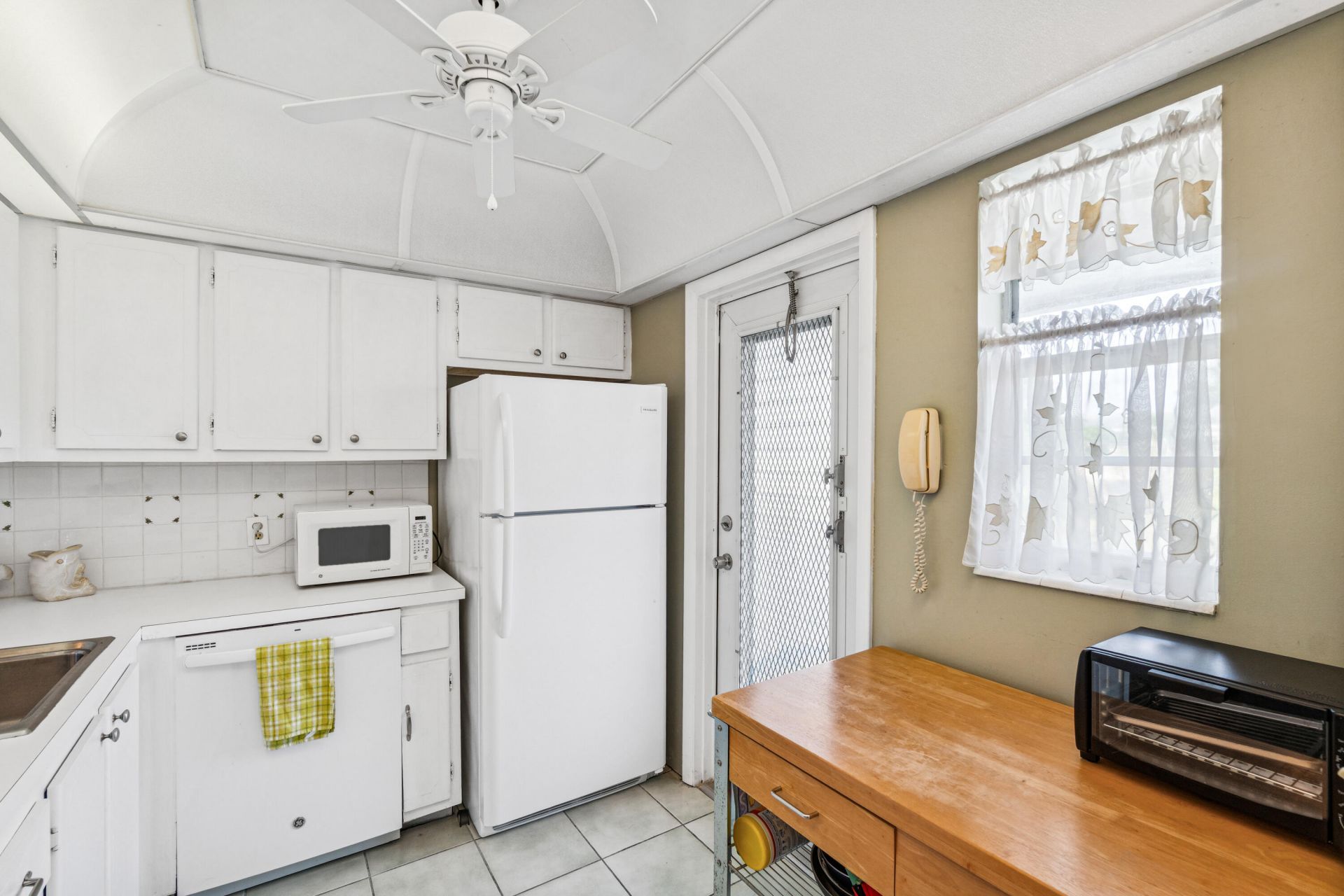 108 NE 20th Avenue Ne, Unit 201, Boynton Beach, FL 33435 Photo