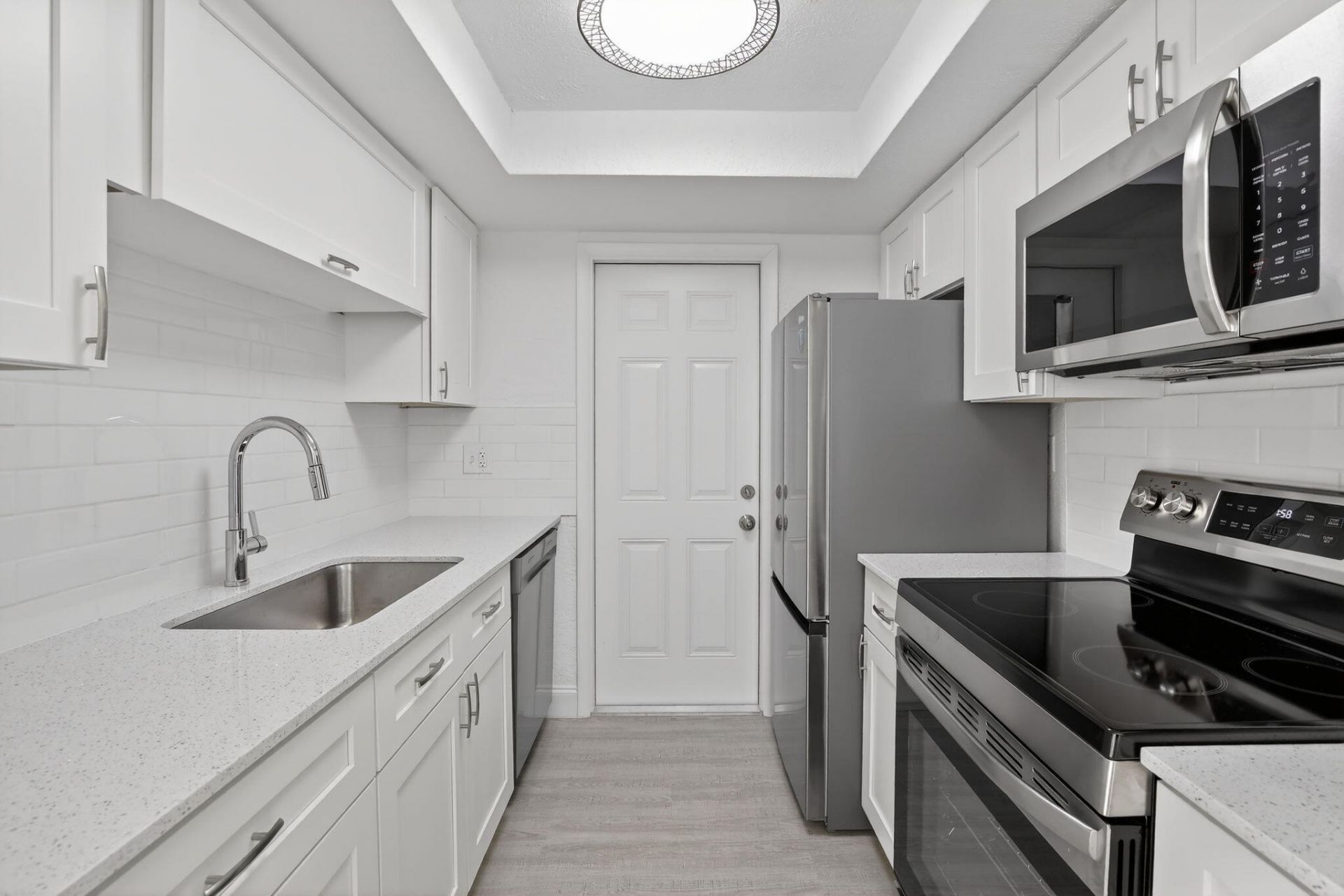 6820 NW 29th Court, Sunrise, FL 33313 Photo