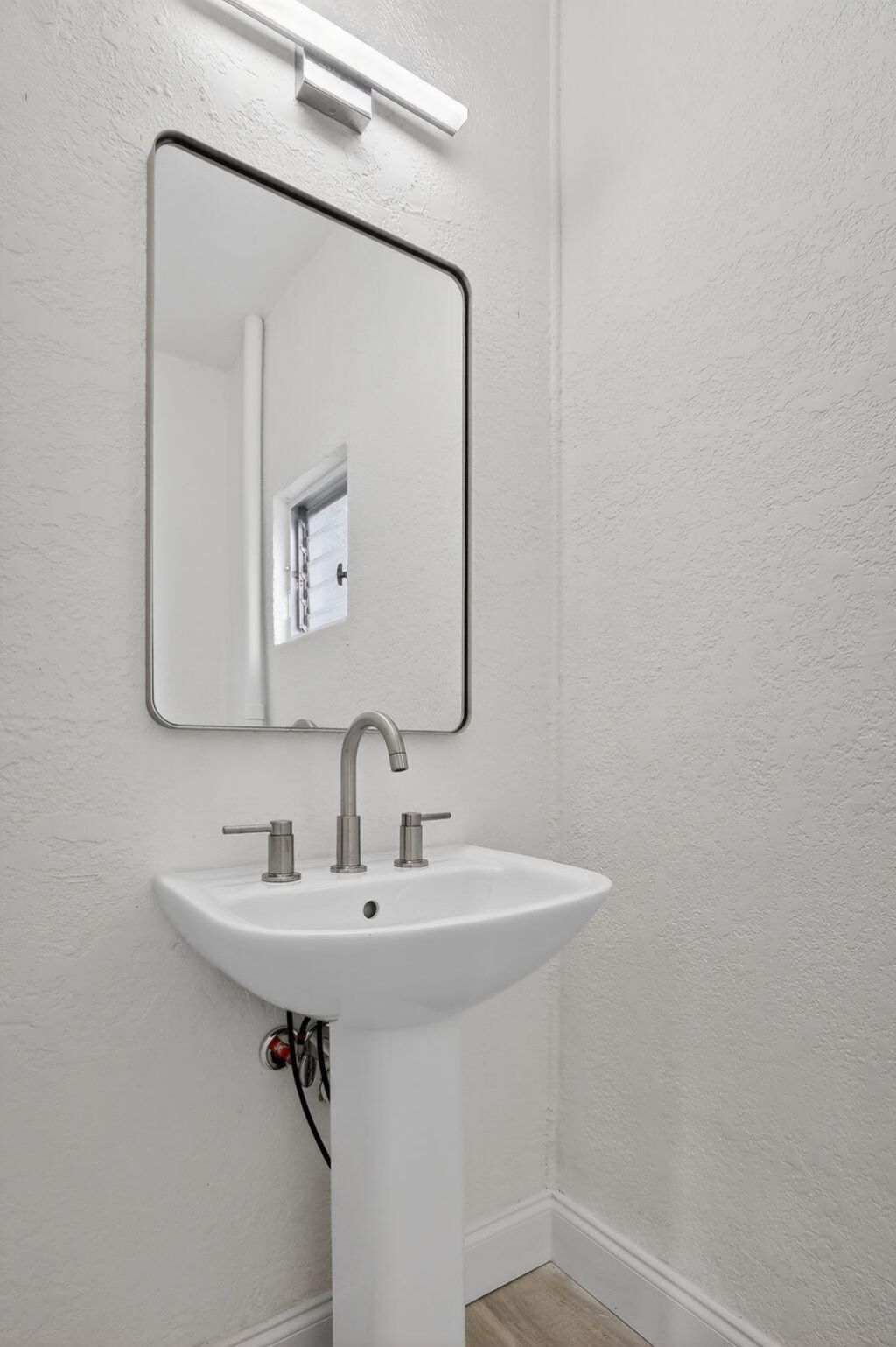 6820 NW 29th Court, Sunrise, FL 33313 Photo