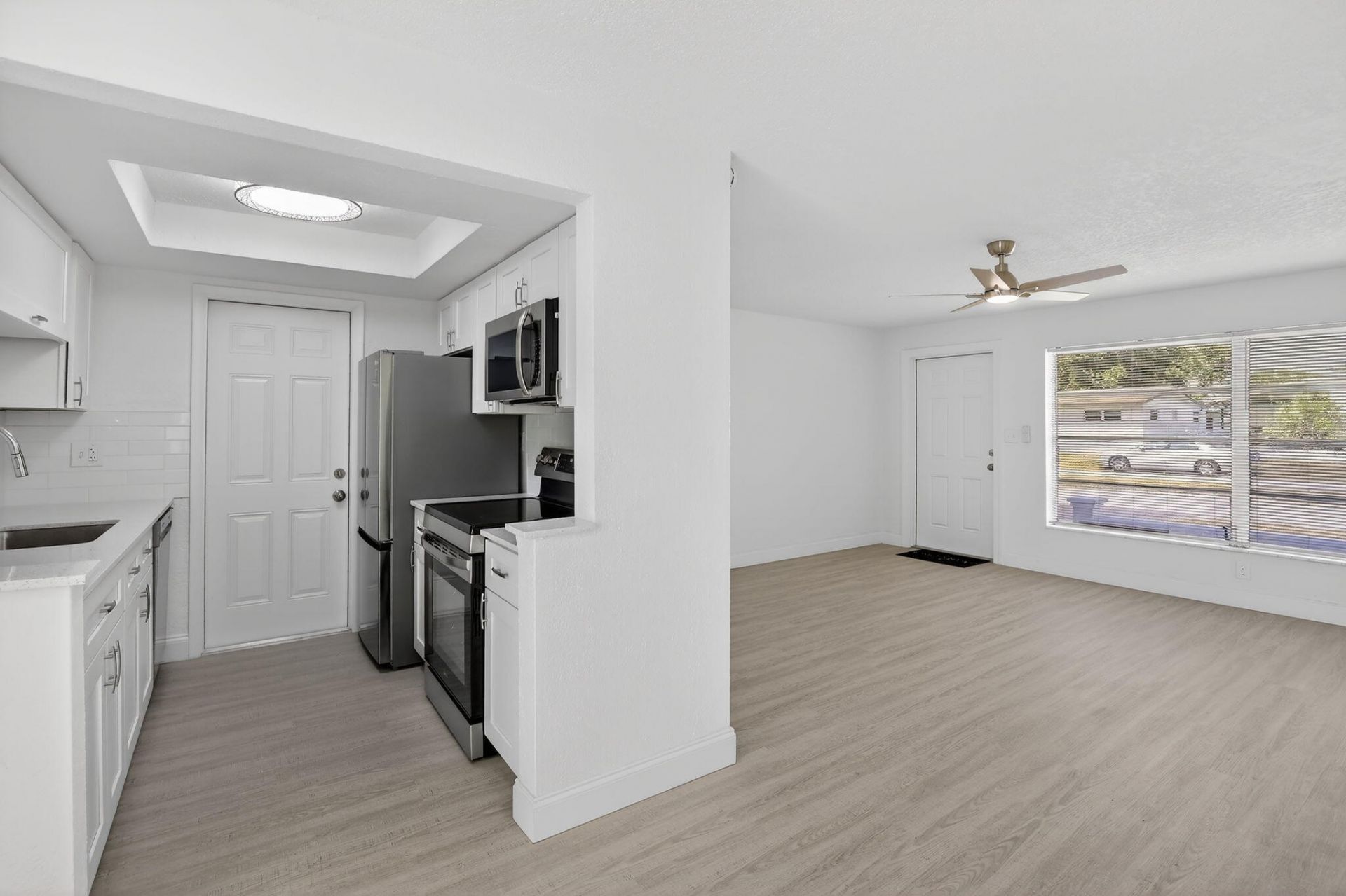 6820 NW 29th Court, Sunrise, FL 33313 Photo