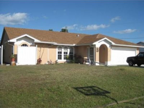 1901 SE Dock Street, Port St. Lucie, FL 34952