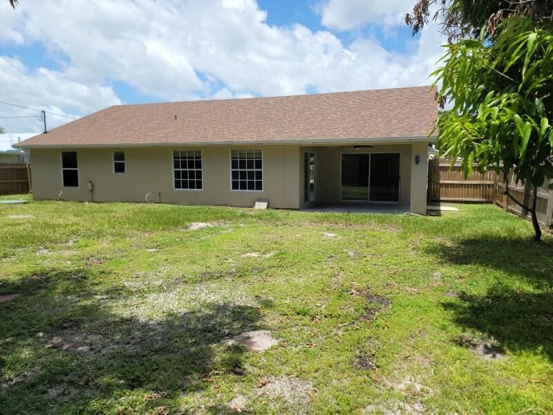 1901 SE Dock Street, Port Saint Lucie, FL 34952 Photo