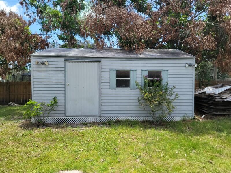 1901 SE Dock Street, Port Saint Lucie, FL 34952 Photo