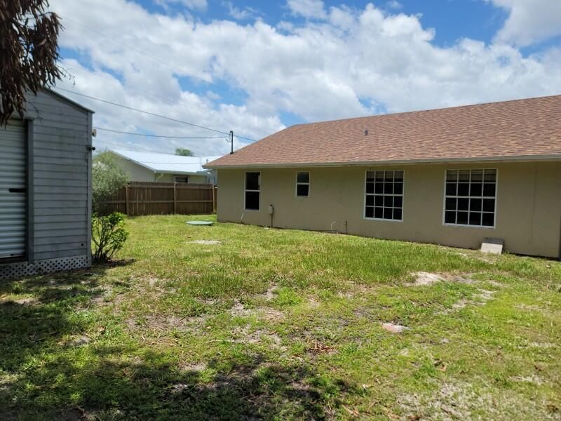 1901 SE Dock Street, Port Saint Lucie, FL 34952 Photo