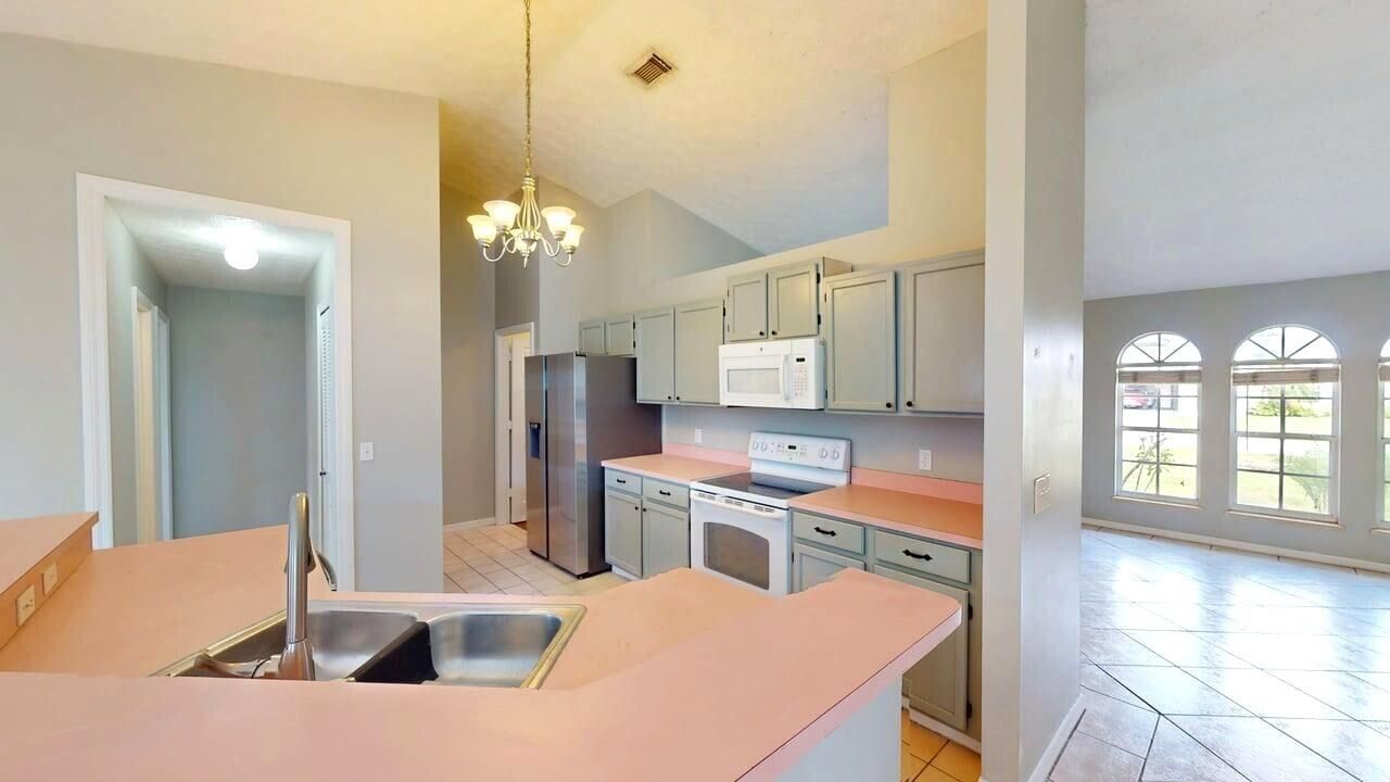 1901 SE Dock Street, Port Saint Lucie, FL 34952 Photo