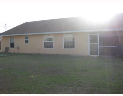 1901 SE Dock Street, Port Saint Lucie, FL 34952 Photo