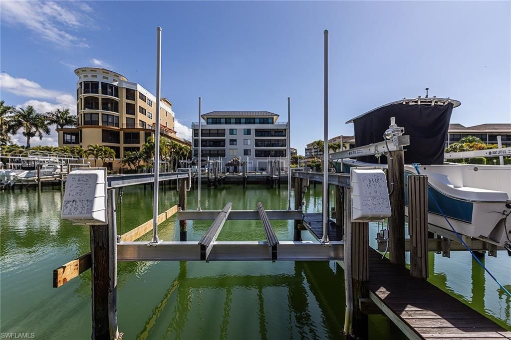 919 Huron Ct, Unit 101, Marco Island, FL 34145 Photo