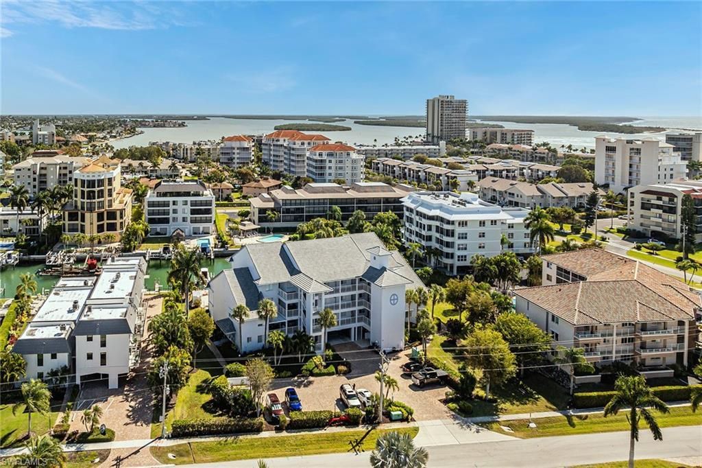 919 Huron Ct, Unit 101, Marco Island, FL 34145 Photo